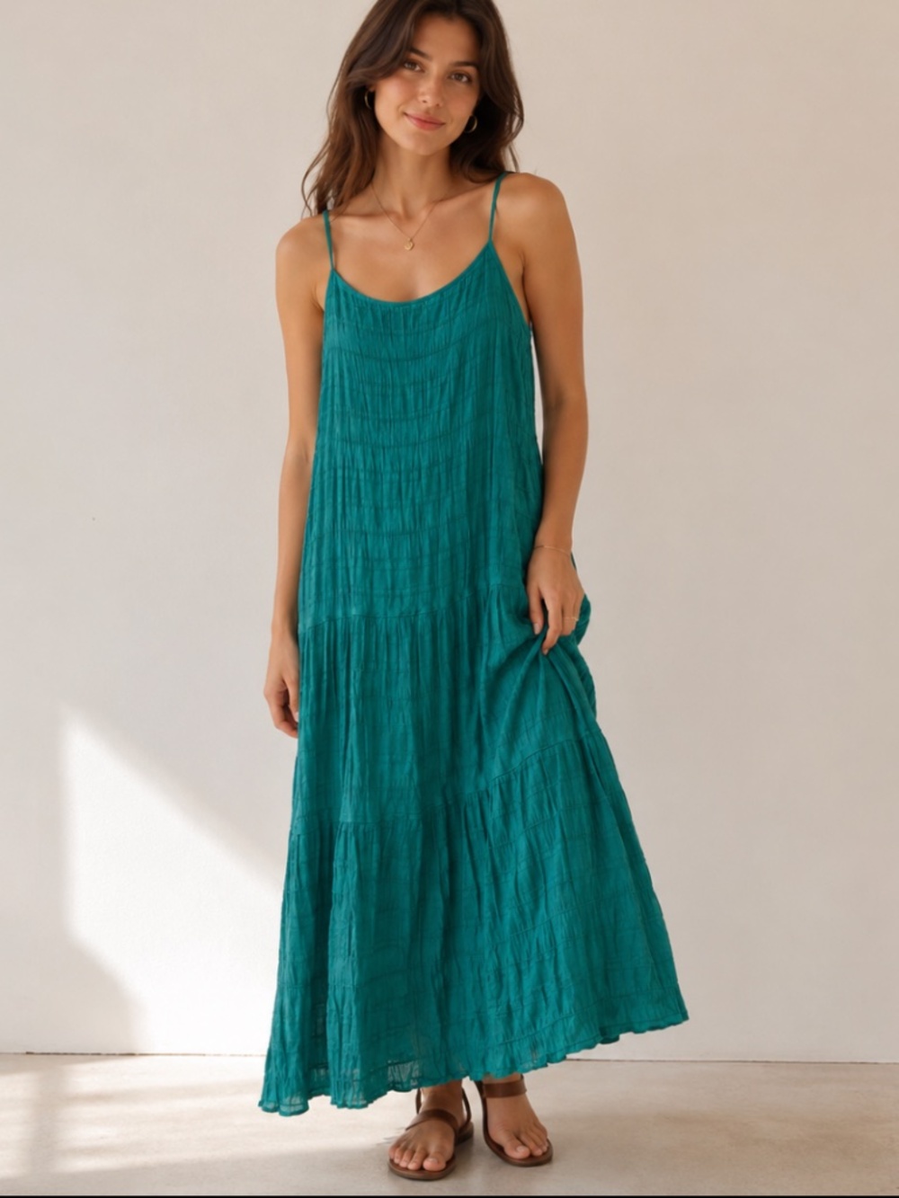 BB Dakota By Steve Madden Green Crinkle Tiered Maxi Dress‎ Cover Up Size Medium